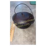 Cast iron Dutch oven