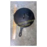 Cast iron chicken fryer with lid