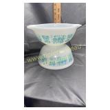 2 Amish butter print Pyrex bowls- bottom is faded