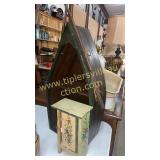 Canoe shelf and whatnot shelf