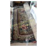 Large 8x10 area rug