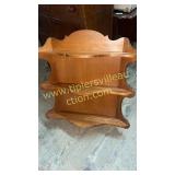 Maple wall hanging plate rack