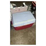 Rubbermaid cooler