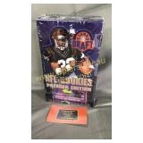 Sealed 1995 NFL RC draft packs cards
