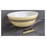 Pyrex Brown speckle large mixing bowl