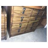 8 drawer dble chest oak finish 43x40