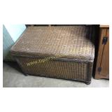 Wicker trunk