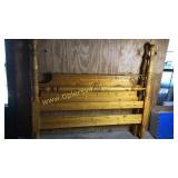 Pine king size bed no rails