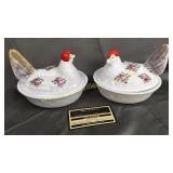 Pair of westmoreland hens on nest hand painted