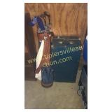 Trunk and golf clubs