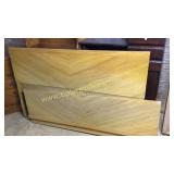 Retro headboard/footboard on metal rails