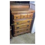 Maple Chest of drawers