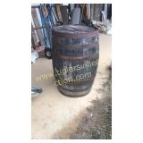 Whiskey barrel