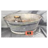Banded galvanized tub with grinder