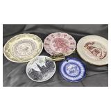 Vintage calendar and souvenir plates