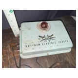 Vintage Hol-Dem electric fence charger