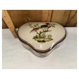 Birds of Beauty porcelain vanity box
