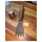 Blacksmith made ice chipper