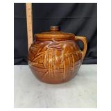 Mccoy pea pod bean pot
