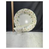 Metlox Poppytrail sculptured daisy platter and