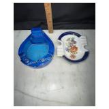 2 vintage ashtrays blue has some chips