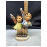 Goebel Hummel Auf Wiedersehen figurine #153/O