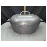 Wagner ware Magnalite oval Dutch oven roasting