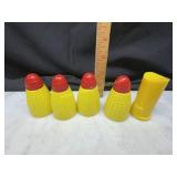 Vintage Lapin corn on the cob shakers