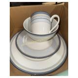Noritake ambience place setting in box