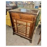 Console radio record player