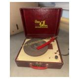 Peter Pan portable turntable