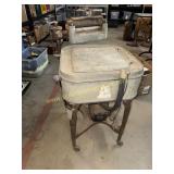 Wringer  Maytag washer