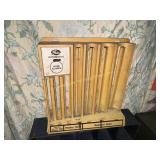 Gates clamp display
