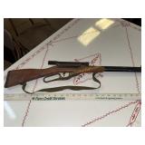 1950s Kadet trainer lever action toy rifle