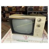 Vintage zenith avocado green portable television
