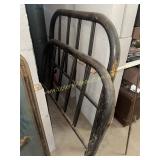 Vintage metal twin size bed