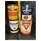 Cool vintage oil cans