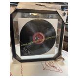 Vinyl record frame