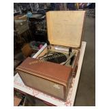 Vintage 1960s Sears silvertone HiFi portable