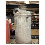 Galvanized steel lube oil can