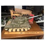 Remco Bulldog Tank with box but box in very