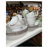 pfaltzgraff trellis Dinnerware with Brown Trim