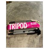 MX 2000 Standardweight Tripod with Original Box