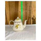 Sadler England  Teapot Floral Gold Trim