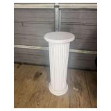 Chalk Fluted Column Pedestal Stand