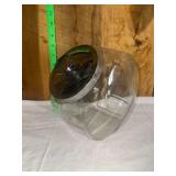 store counter candy jar with Metal Lid