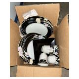 Black and White Floral Dinnerware Set