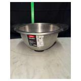 OXO stainless colander