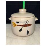 Vintage midcentury Westbend bean pot
