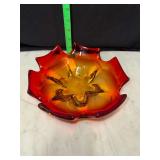 Midcentury amberina art glass bowl